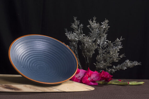 Dolni Studio Stoneware Ceramic navy-blue with rust rim pasta plate