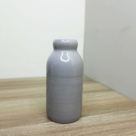 Dolni Studio Small Vas/milk container grey