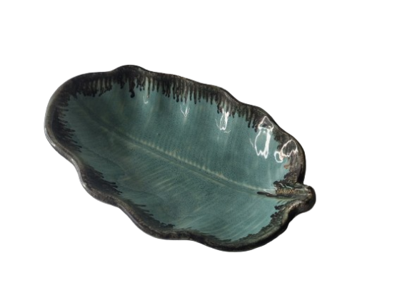 Dolni Studio Banana Leaf Platter Samudra Collection 9.4"